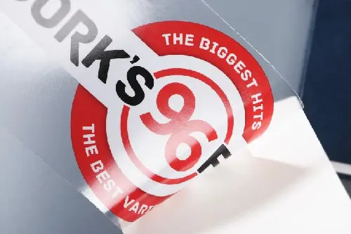 How to make transparent stickers?